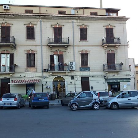 Agli Antichi Quartieri Apartments & Room 알카모 외부 사진